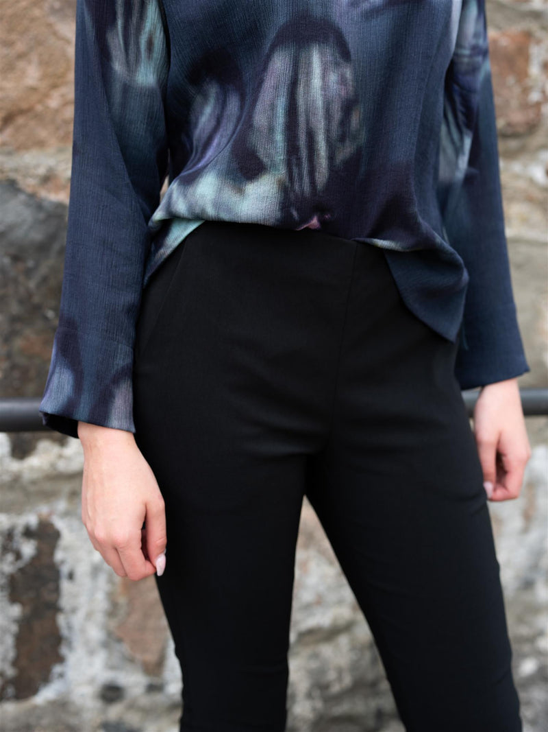 Bitte Kai Rand Magic Stretch Pants