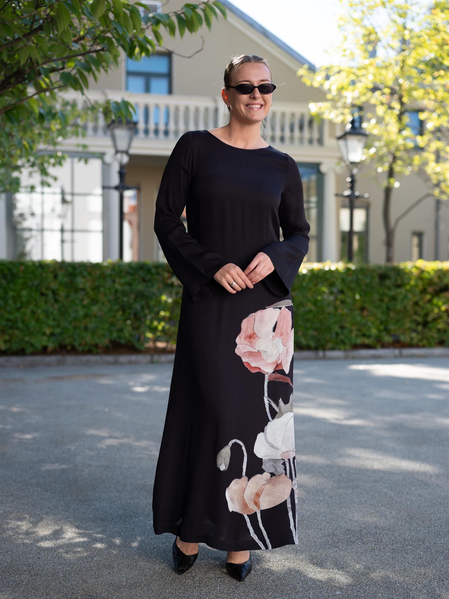 Nicole Dress With Boat Neck