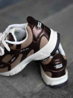 Mercer The Re Run Cracked Brown
