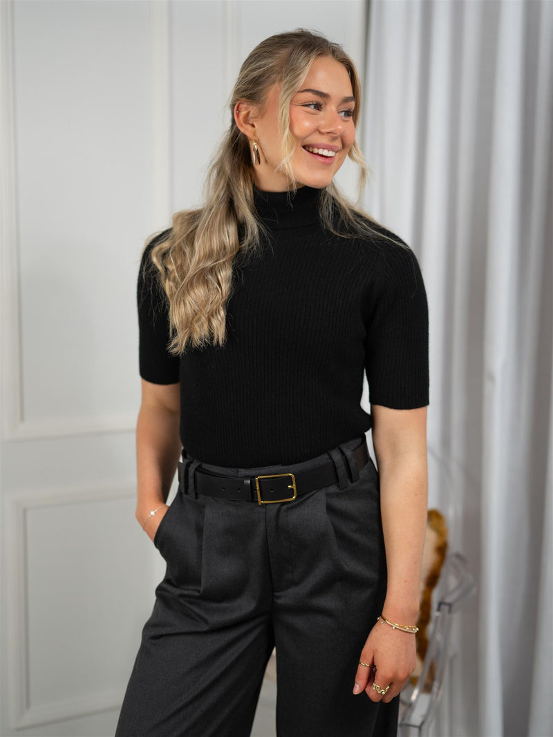 Davida Turtleneck Rib T-Shirt Black