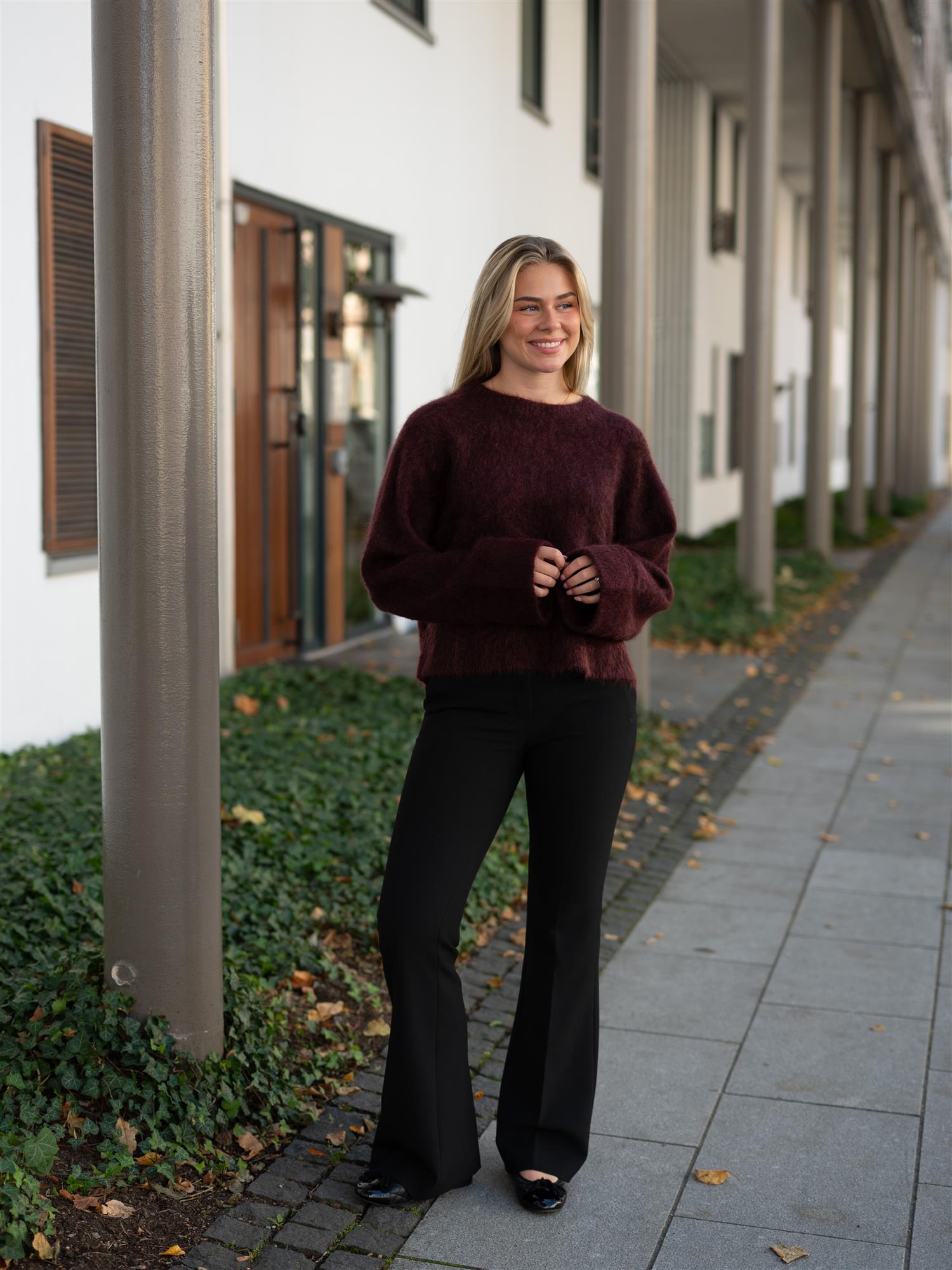 Niclas Short Sweater Bordeaux