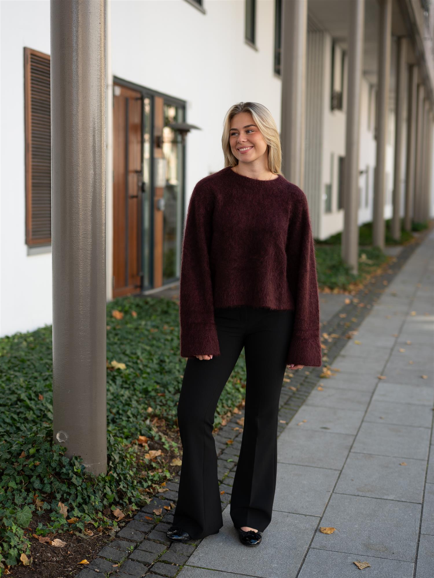 Niclas Short Sweater Bordeaux