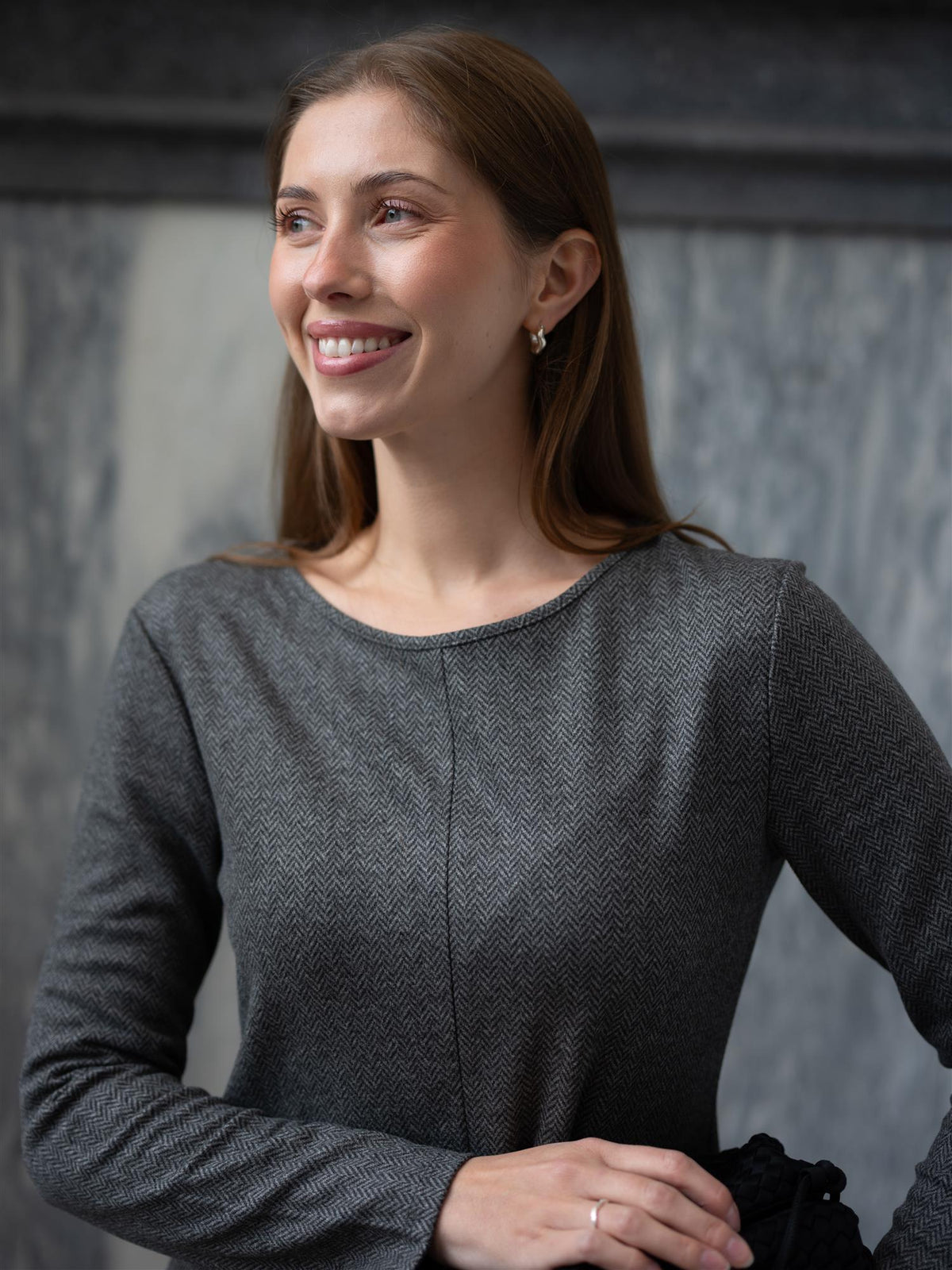 Desule Grey
