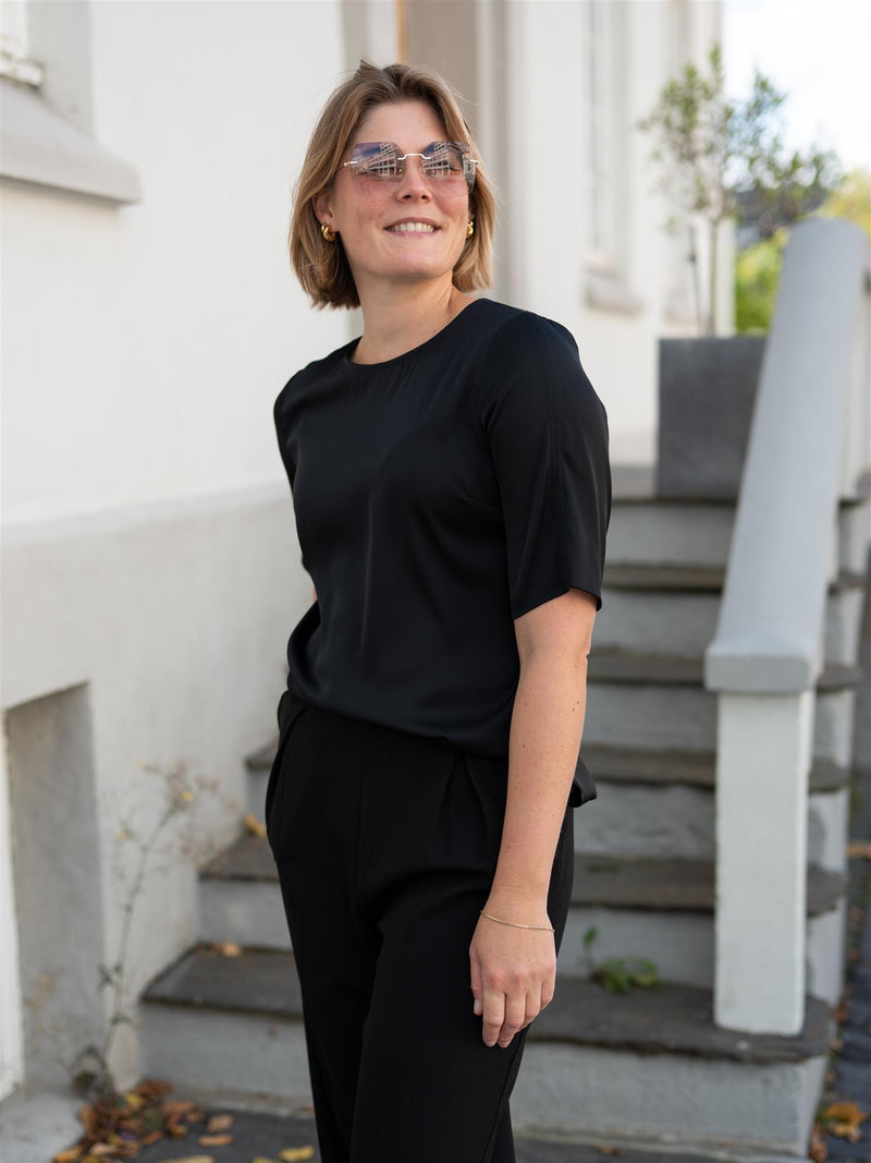 Stenströms Sanne Blouse Black Short Sleeve