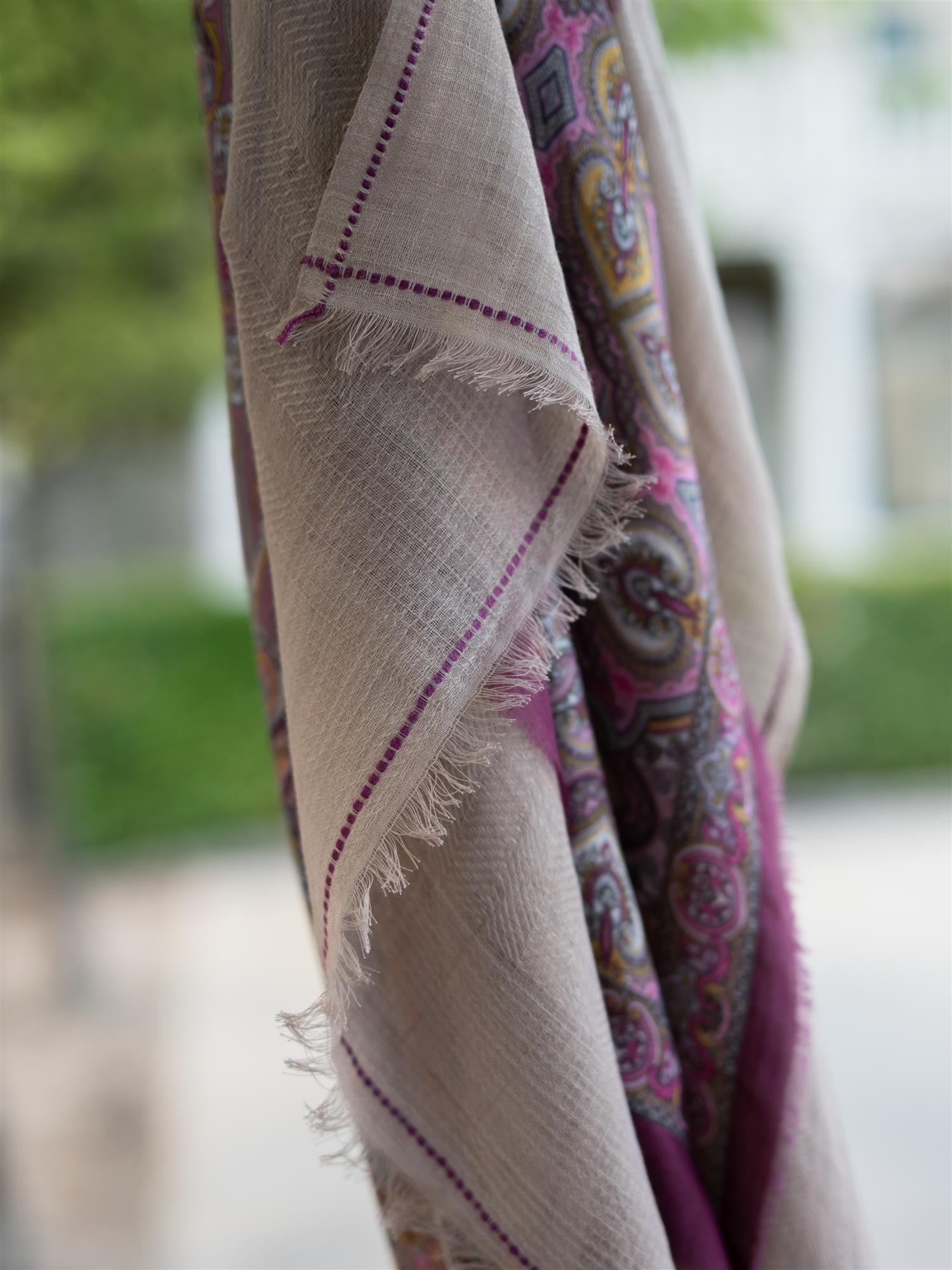 Mala Alisha Heritage Flow beige/Berry