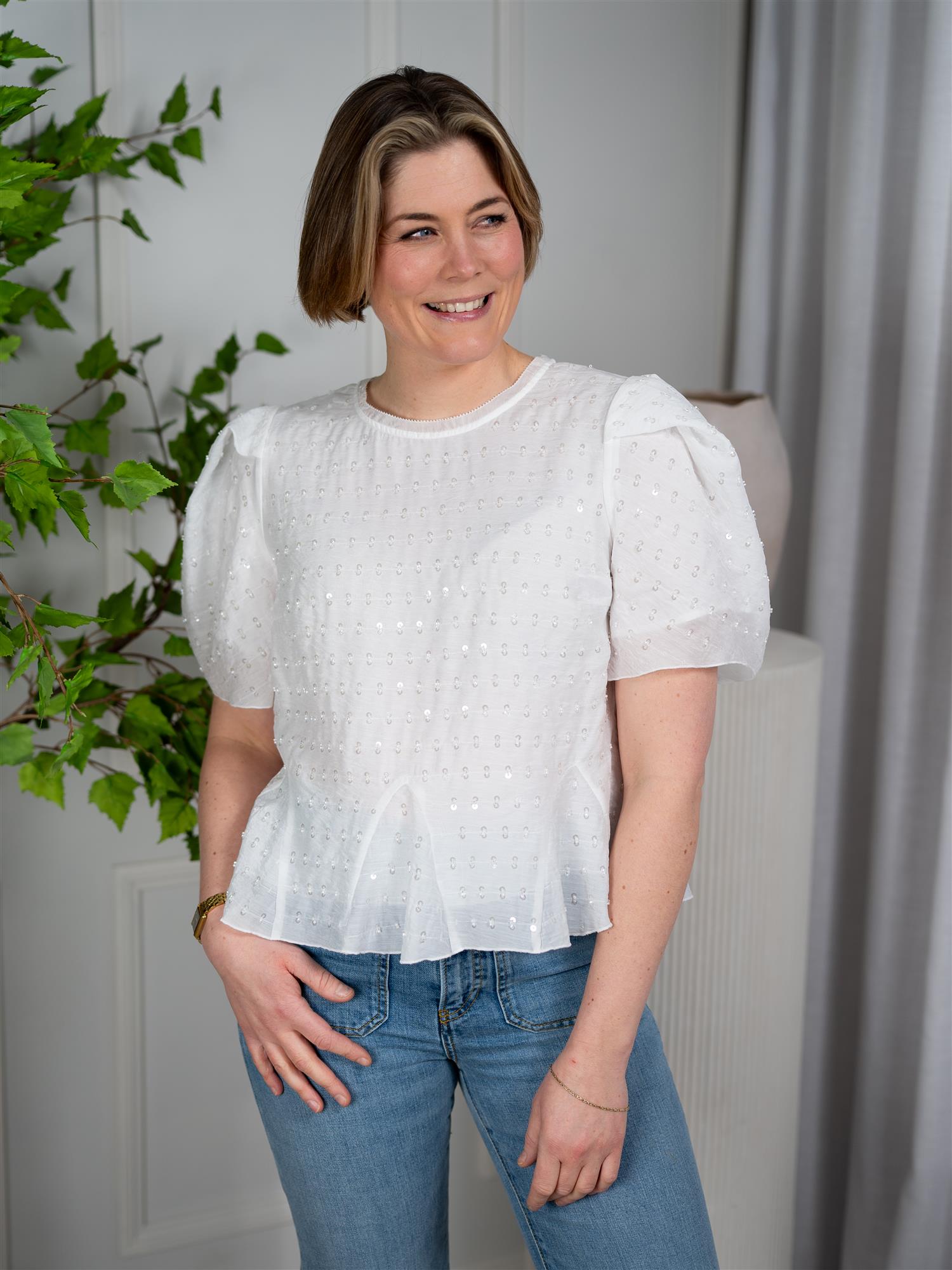 Munthe Brown Ivory