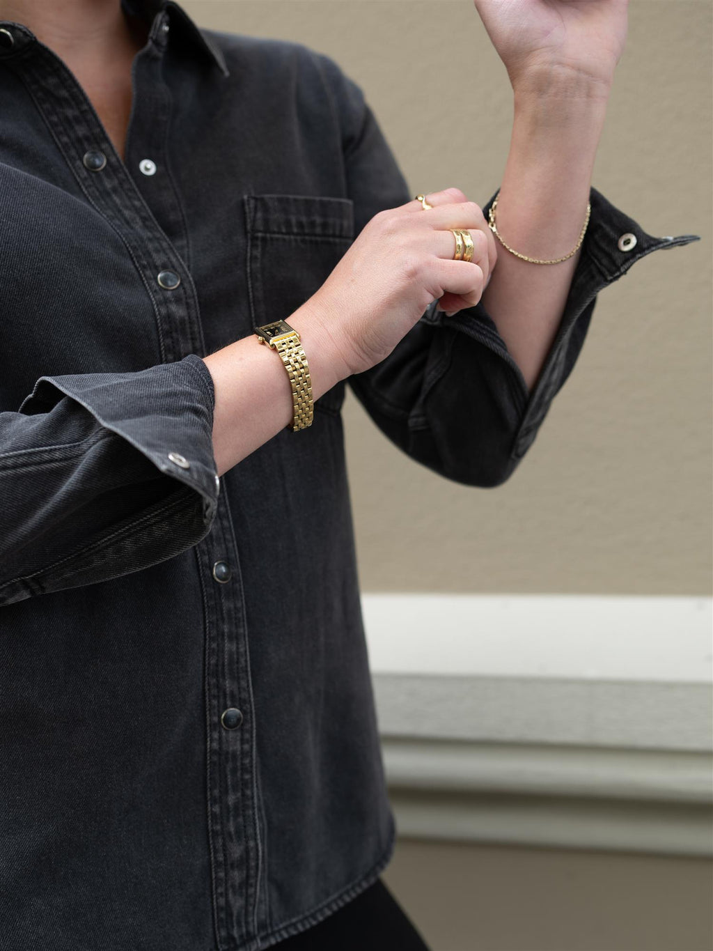 Rails Atticus Wahed Black