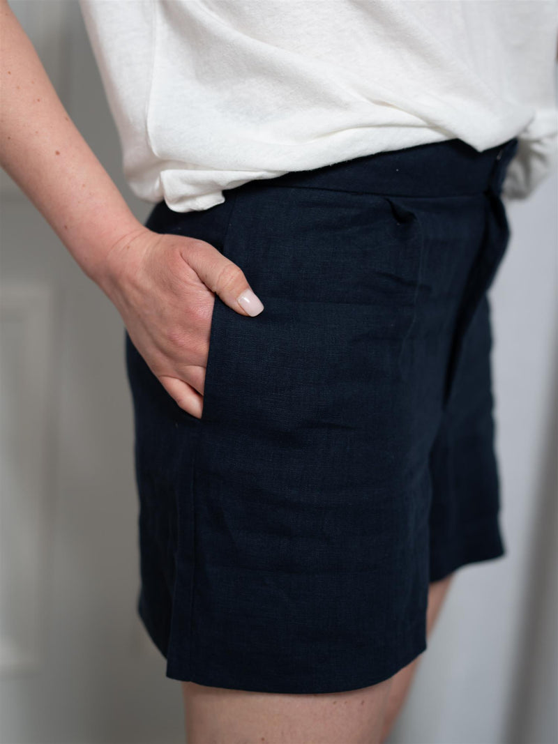 Ella&il Freya Solid Linen Shorts Navy