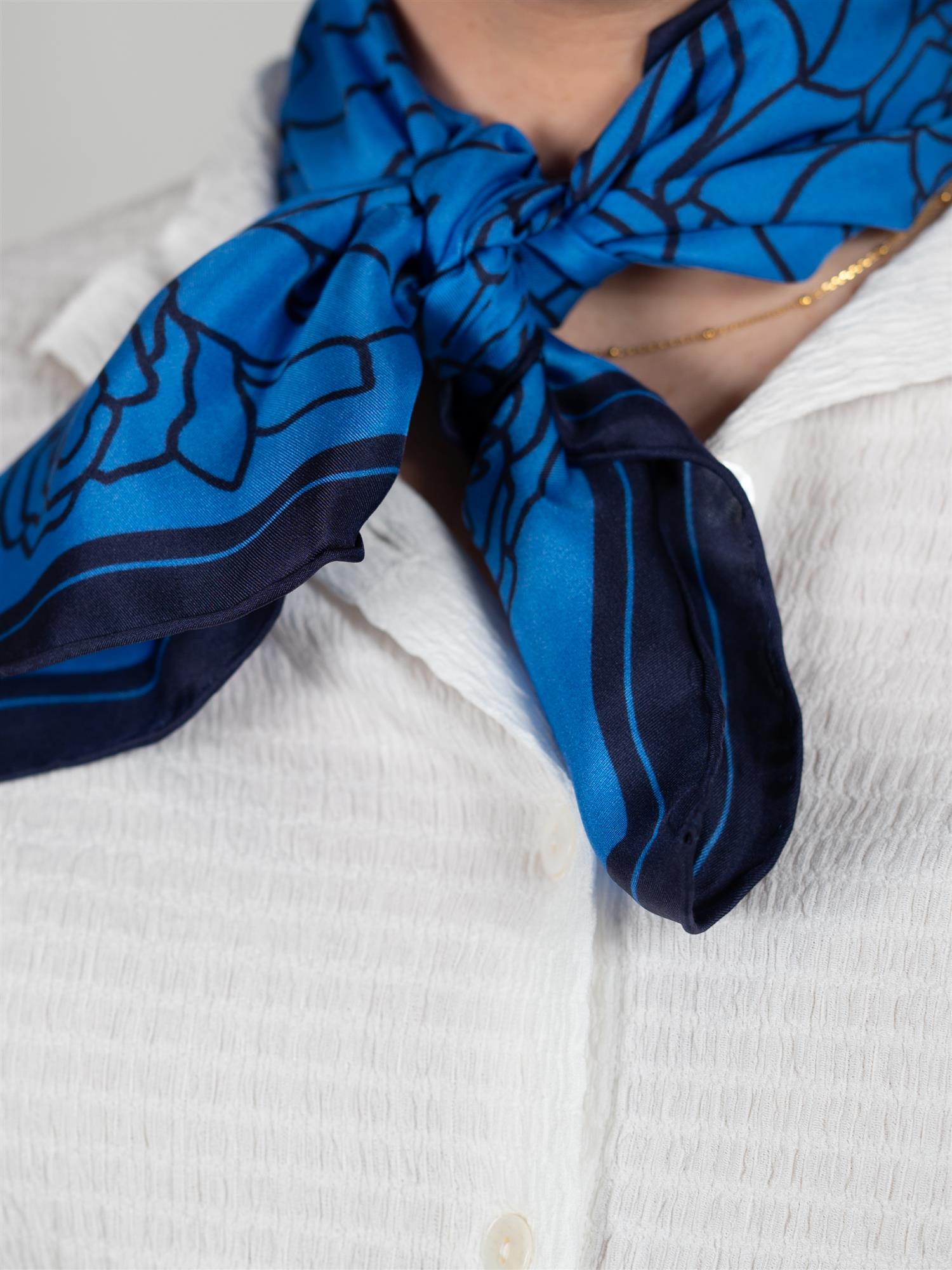 Stencia Tulip Sia Scarf Azure Blue
