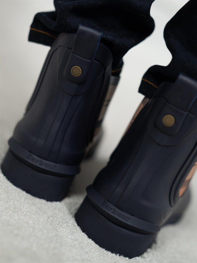 Barbour Wilton Chelsea Welly Navy
