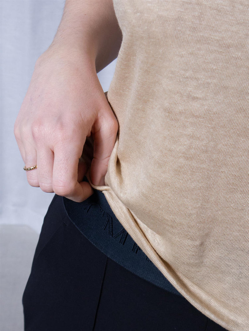Gant Reg Linen V-Neck SS T-Shirt Dry Sand