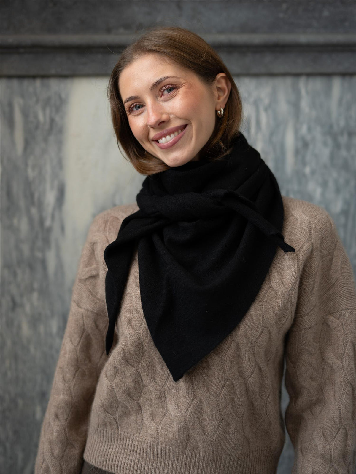 Ronja Cashmere Scarf Black