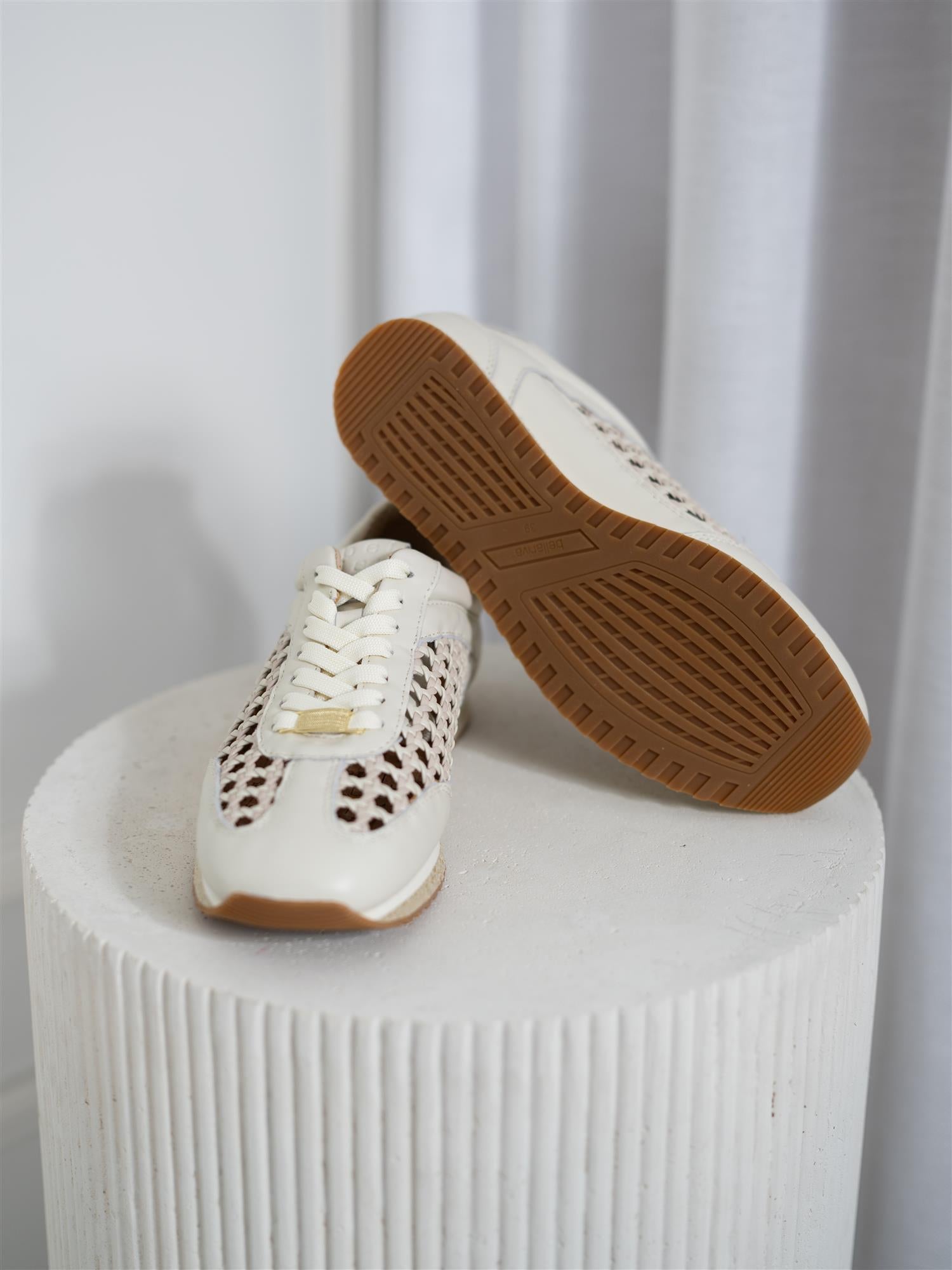Laura Bellariva 1-Woven Bianco/Taupe