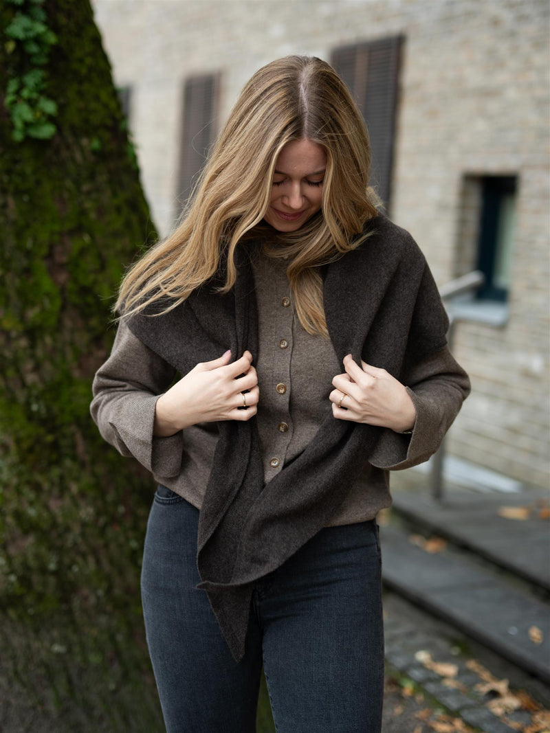 Christian Aks Mira Wool Cash Scarf Espresso