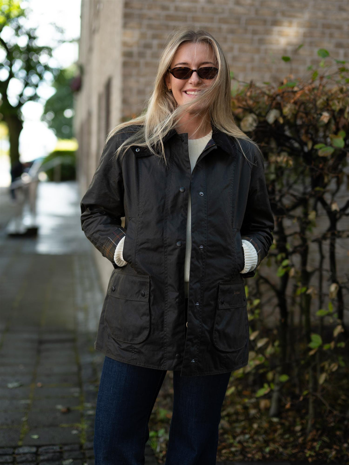 Classic Beadnell Wax Jacket Olive