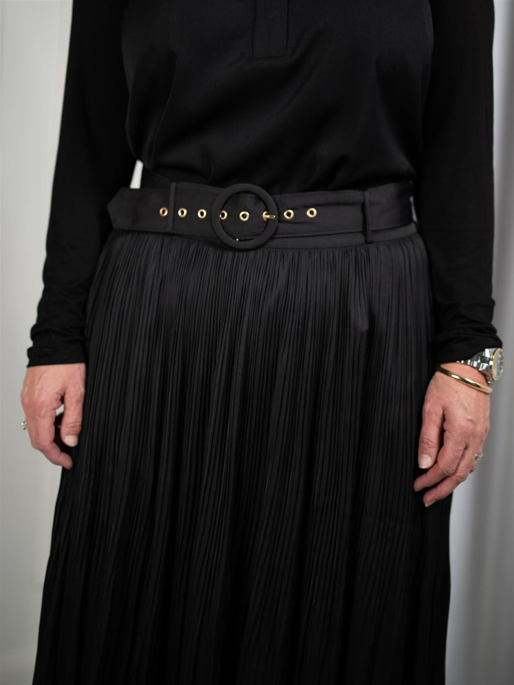 Hale Bob Ayleen Black