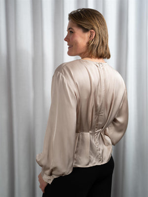 ONE and OTHER Luella Top Pale Blush