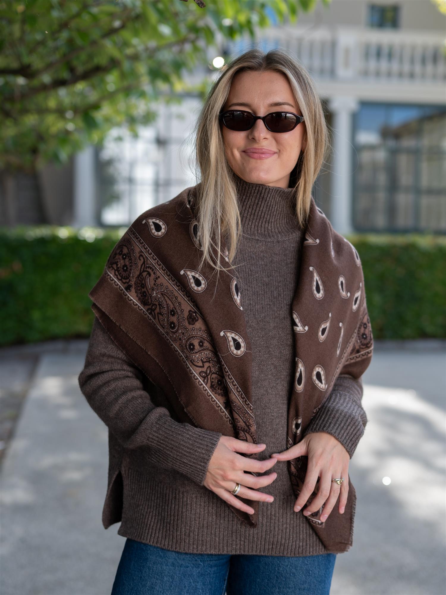 Paisley Scarf Brown