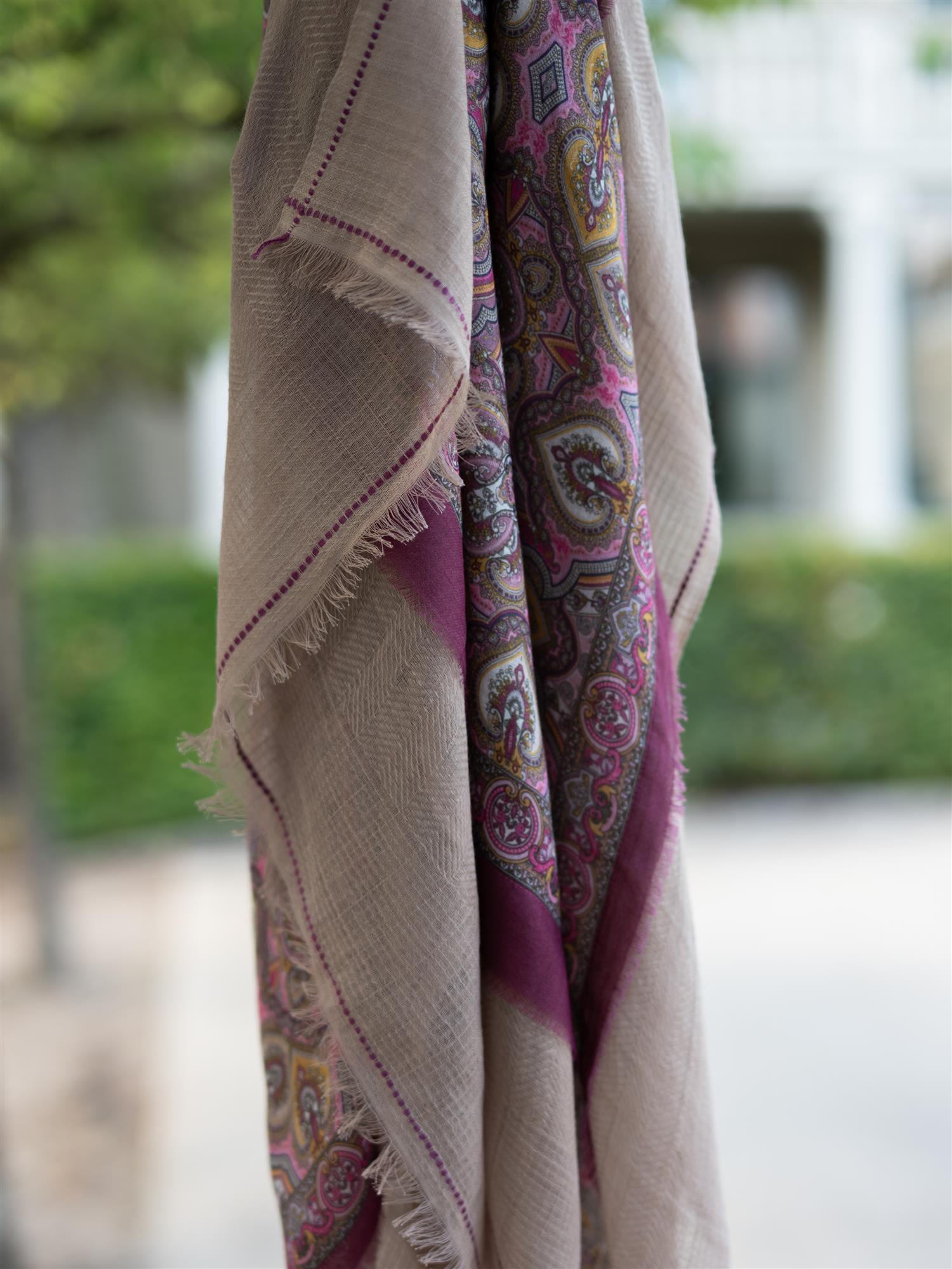 Mala Alisha Heritage Flow beige/Berry