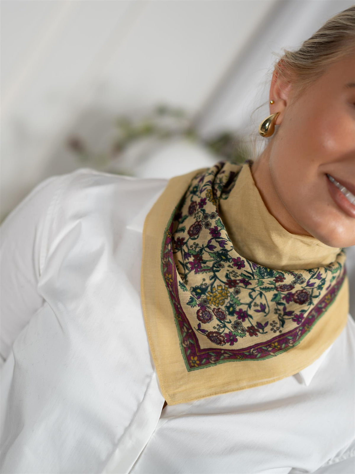 Beaufleur Cotta Scarf Rutabaga White
