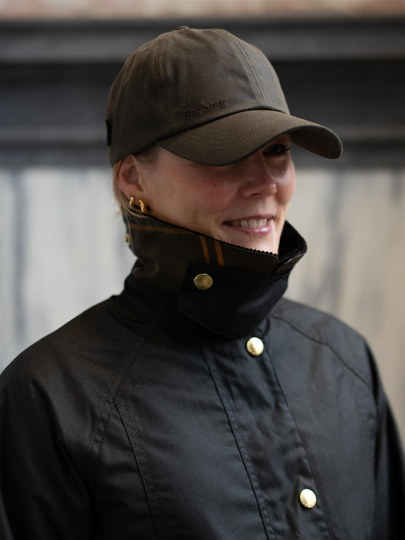 Barbour Cropped Beadnell Wax Jacket