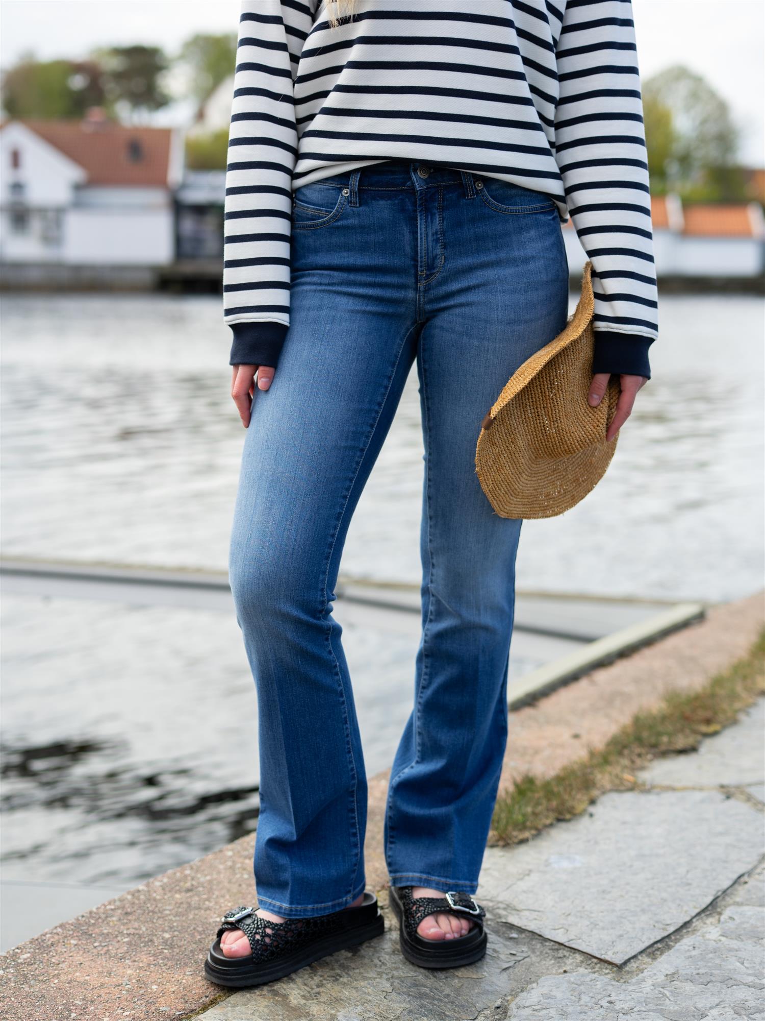 Cambio Paris Flared Medium Contrast Splinted
