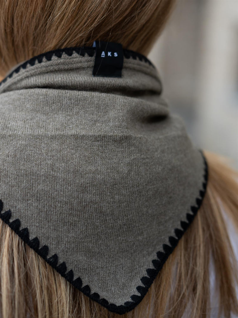 Christian Aks Mina Stitched Merino Scarf Wood