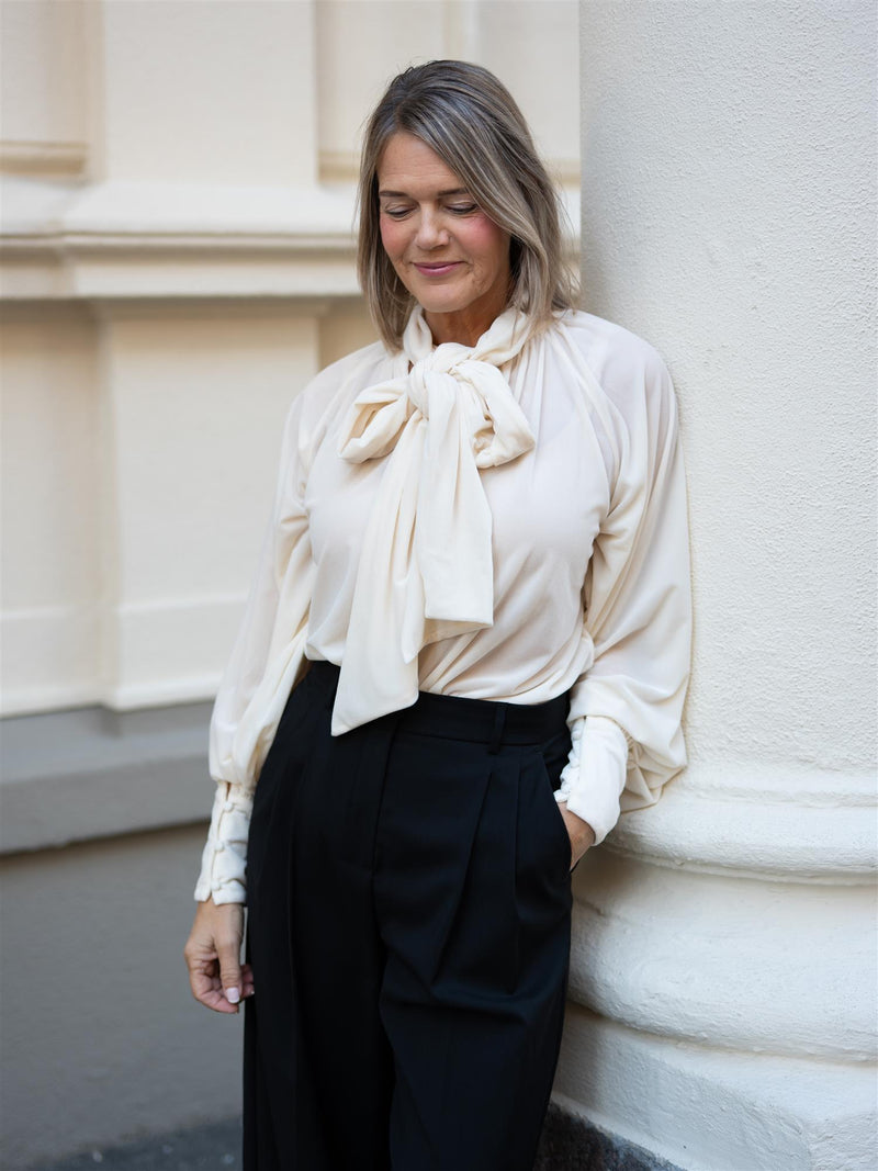 Ella&il Lill Velour Top White