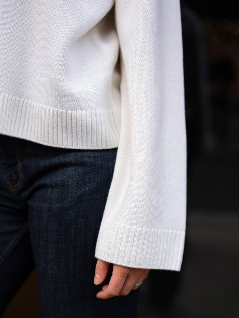 Christian Aks Rina Merino Sweater White