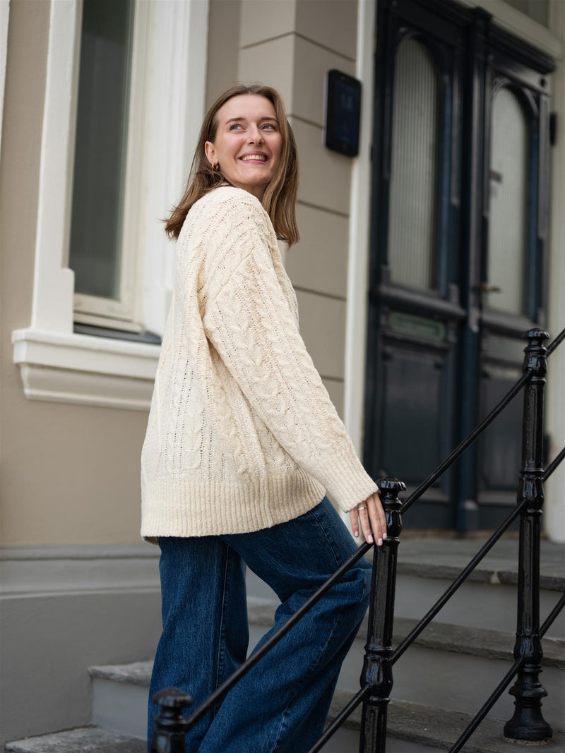 Lexington Chunky Cable Knit Sweater Offwhite