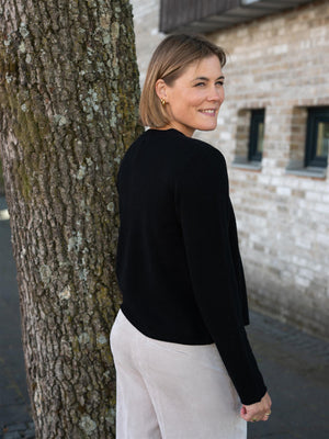 Dear Dharma Clara Cardigan Black