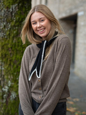 Christian Aks Mina Stitched Merino Scarf Black