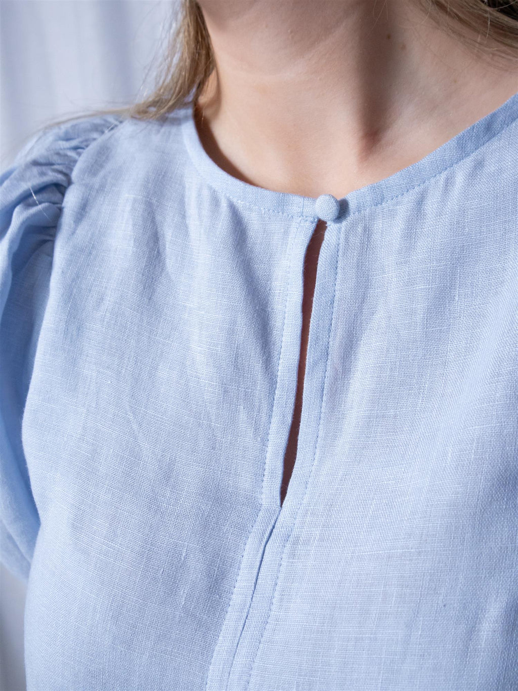 Ella&il Anna Linen Top Kentucky Blue
