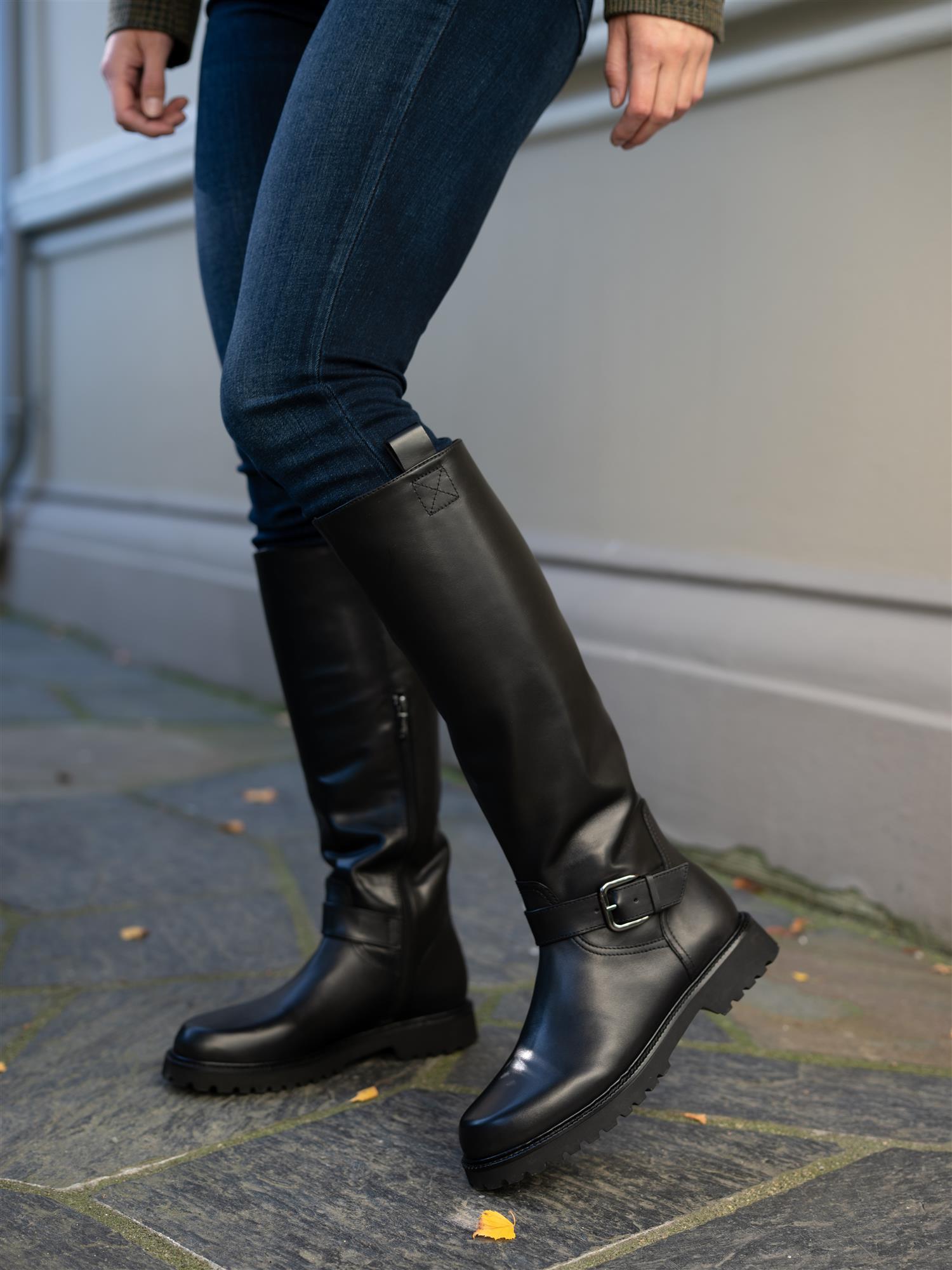 Ladies Boot Black