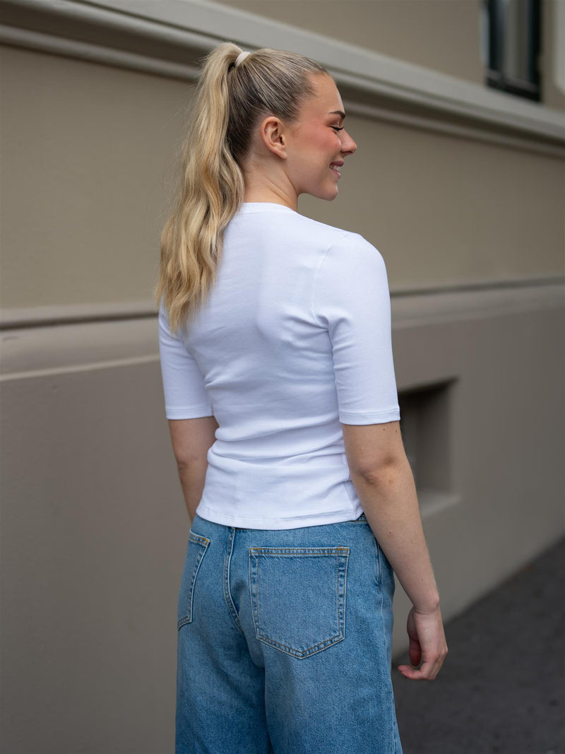 Julie Josephine Marianne Rib tee White