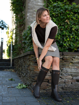 Sand Fellini Delmy Brown