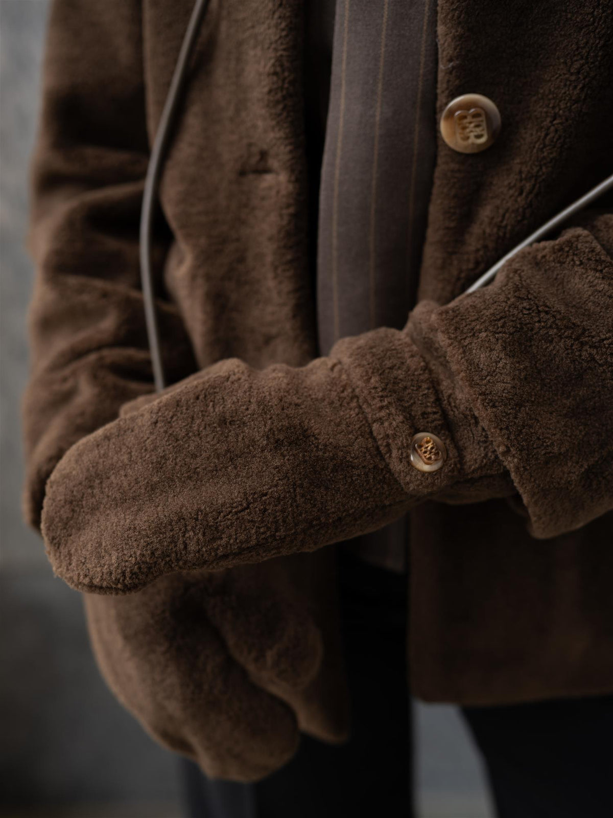 Shea Shearling Gloves Brown