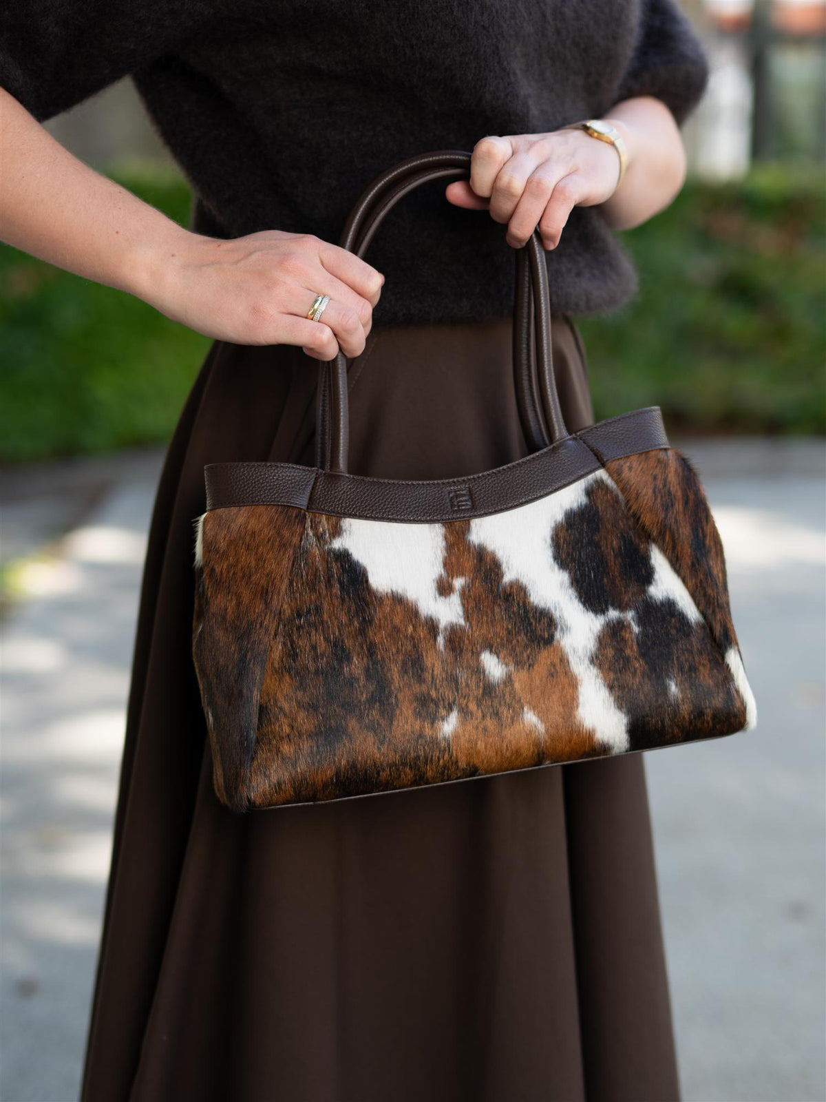 Sorrelle Tote Small Cow