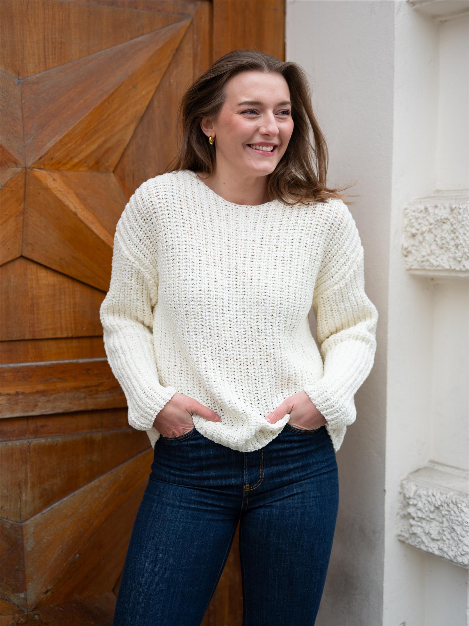 ONE and OTHER Demi knitted Sweater Offwhite