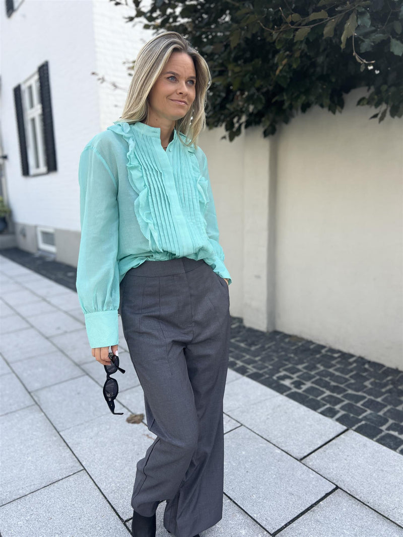 Cathrine Hammel Silk/Cotton blouse w frills Stripy opal green