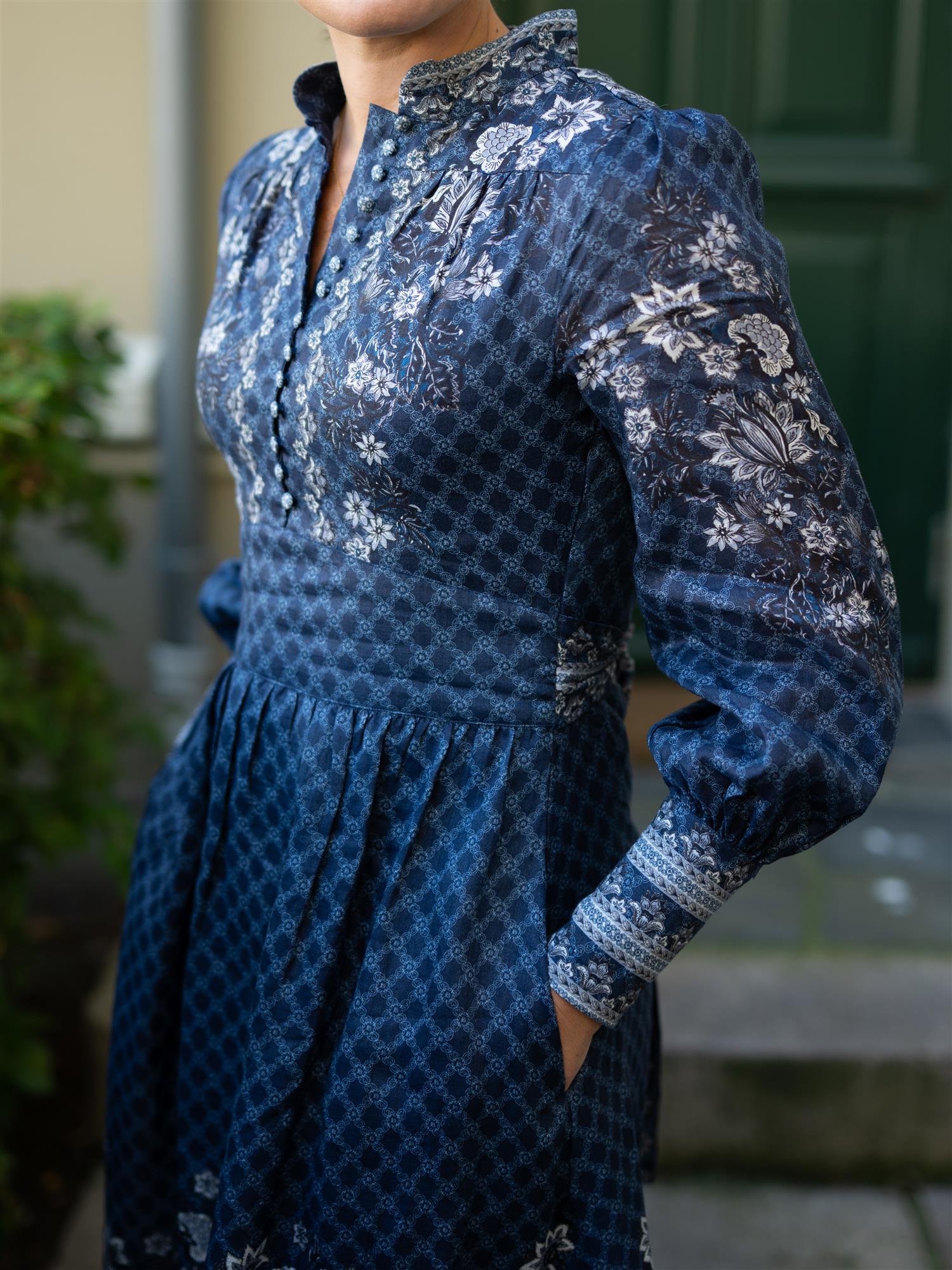 Alondra Dress With Waistband