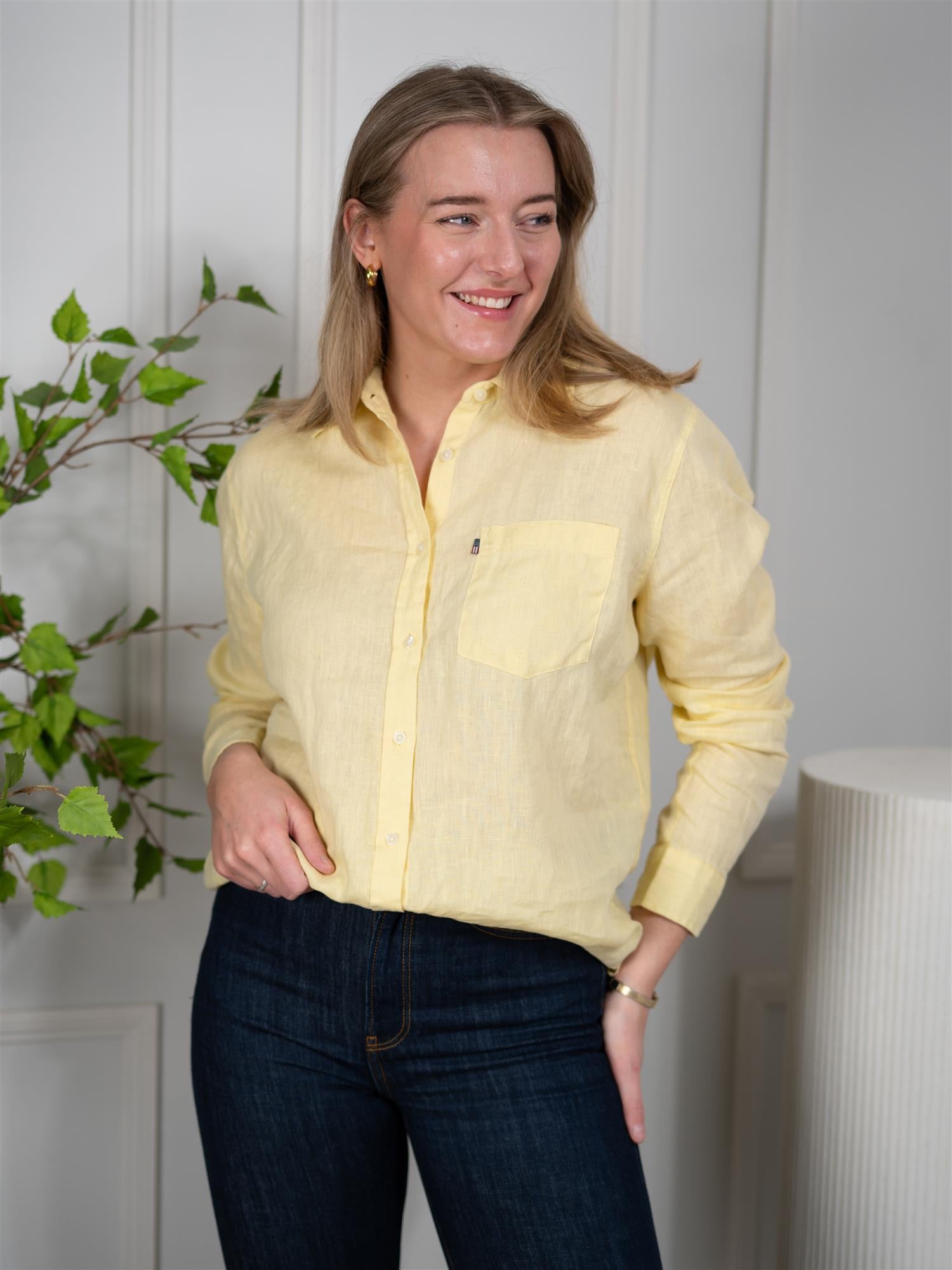 Lexington Classic Linen Shirt Yellow