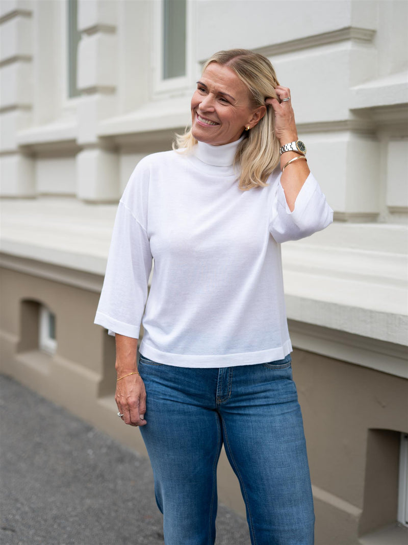 Christian Aks Tia Merino Knit White