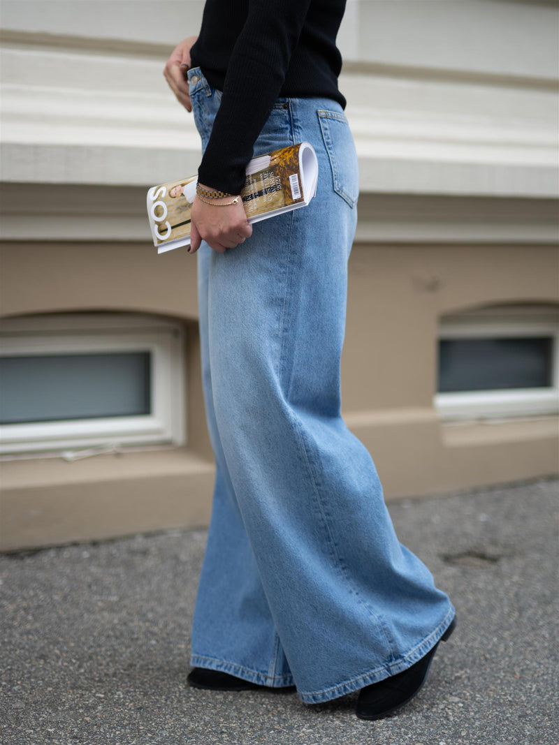 Jeanerica Alfama Light Vintage