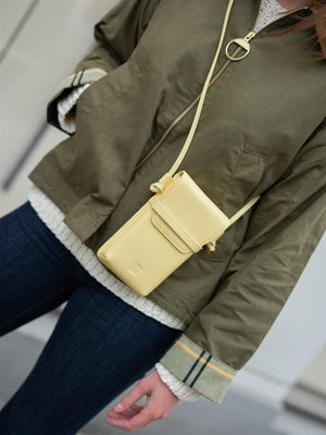 Camilla Pihl Mobile Pouch Light Yellow