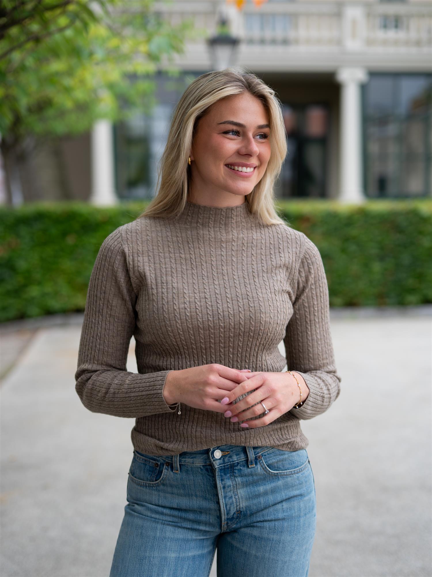 Bree Turtle Neck
