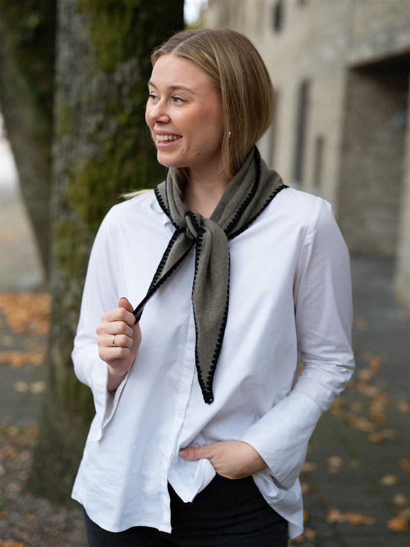 Christian Aks Mina Stitched Merino Scarf Wood