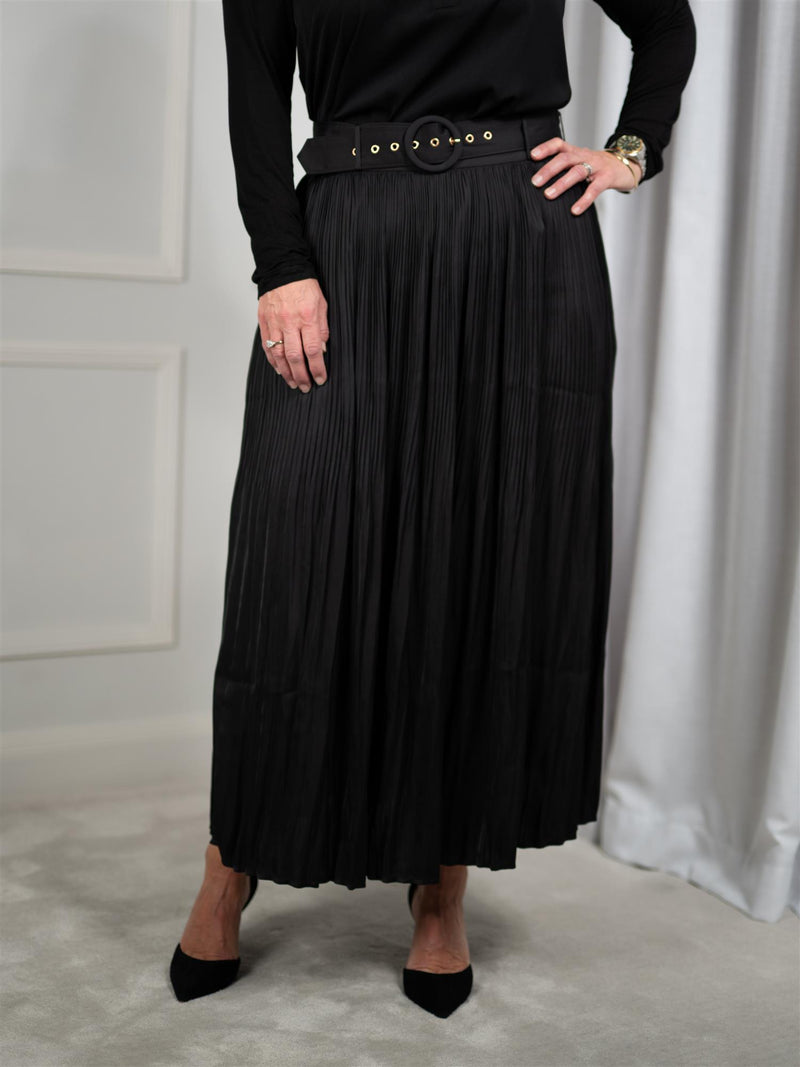 Hale Bob Ayleen Black