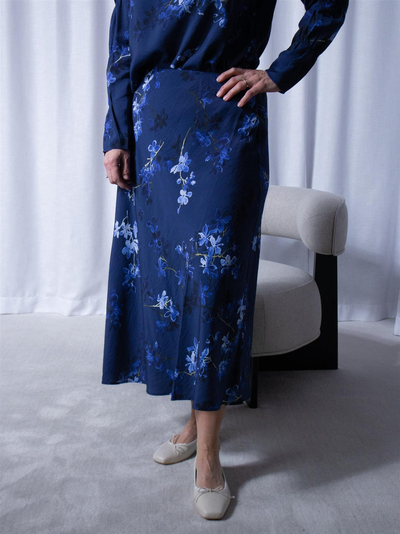 Munthe Carson Navy