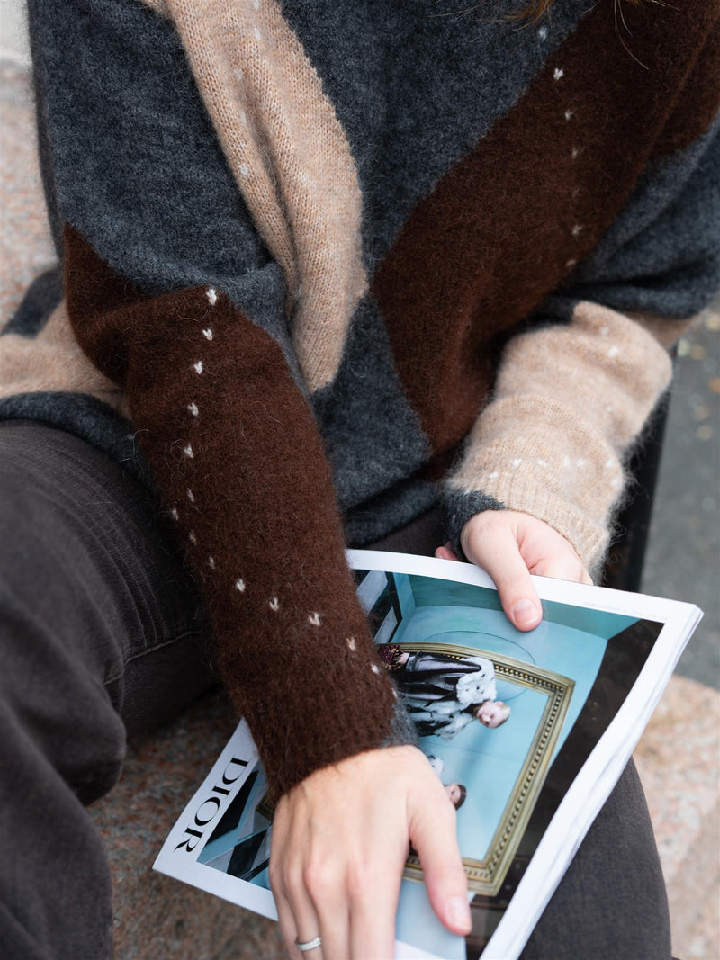 ONE and OTHER Ty Sweater Charcoal